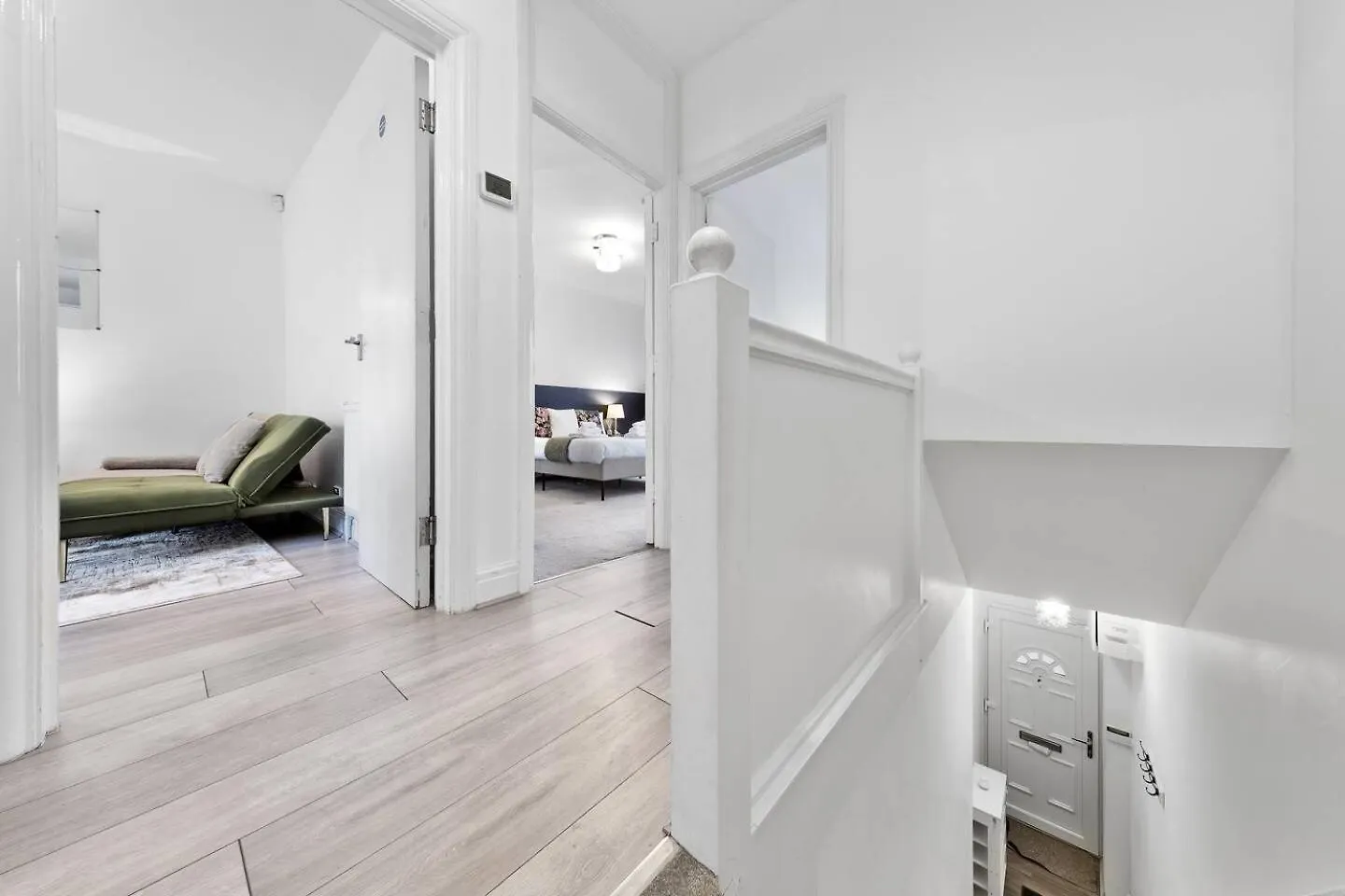 Powder Mill Retreat - 2Br Modern Flat For 4 Apartment Hanworth  0*, Hanworth (Berkshire)