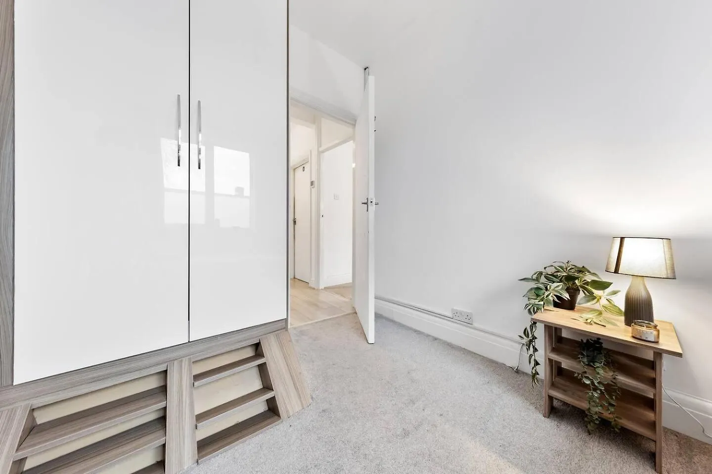 Powder Mill Retreat - 2Br Modern Flat For 4 Apartment Hanworth  Hanworth (Berkshire)